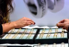 РЕКОМЕНДАЦИИ ГРАЖДАНАМ: На что необходимо обращать внимание при покупке ювелирного украшения?